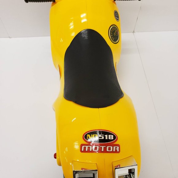 New Free Wheel Ride On Motorcycle - Picture 5 of 7